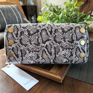 NWT makeup bag